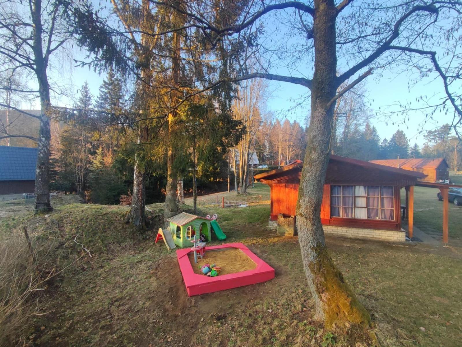 Lesni 